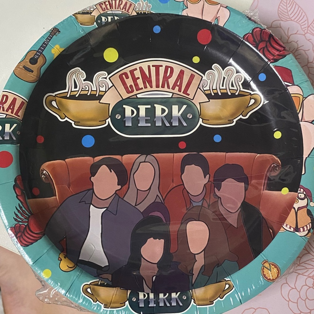Friends Themed Party Plates - Multicolor